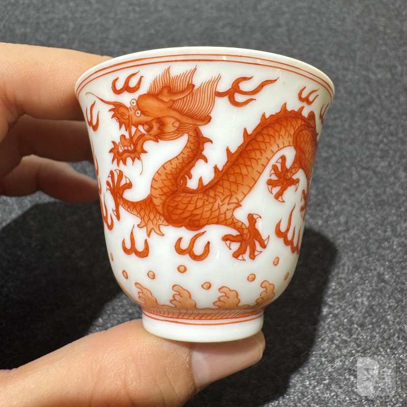 清光绪 矾红云龙纹杯 - 图2